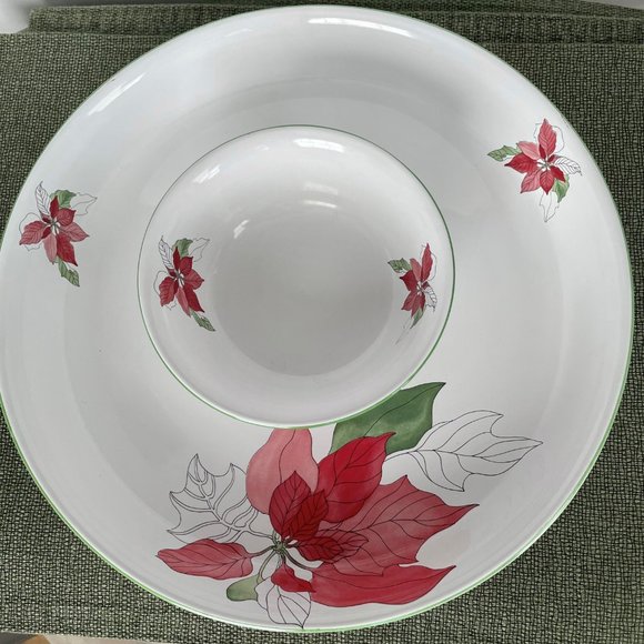 Vintage Christmas Holiday (2 Piece) Chip & Dip Set Poinsettia by BLOCK,Goertzen - Picture 4 of 9